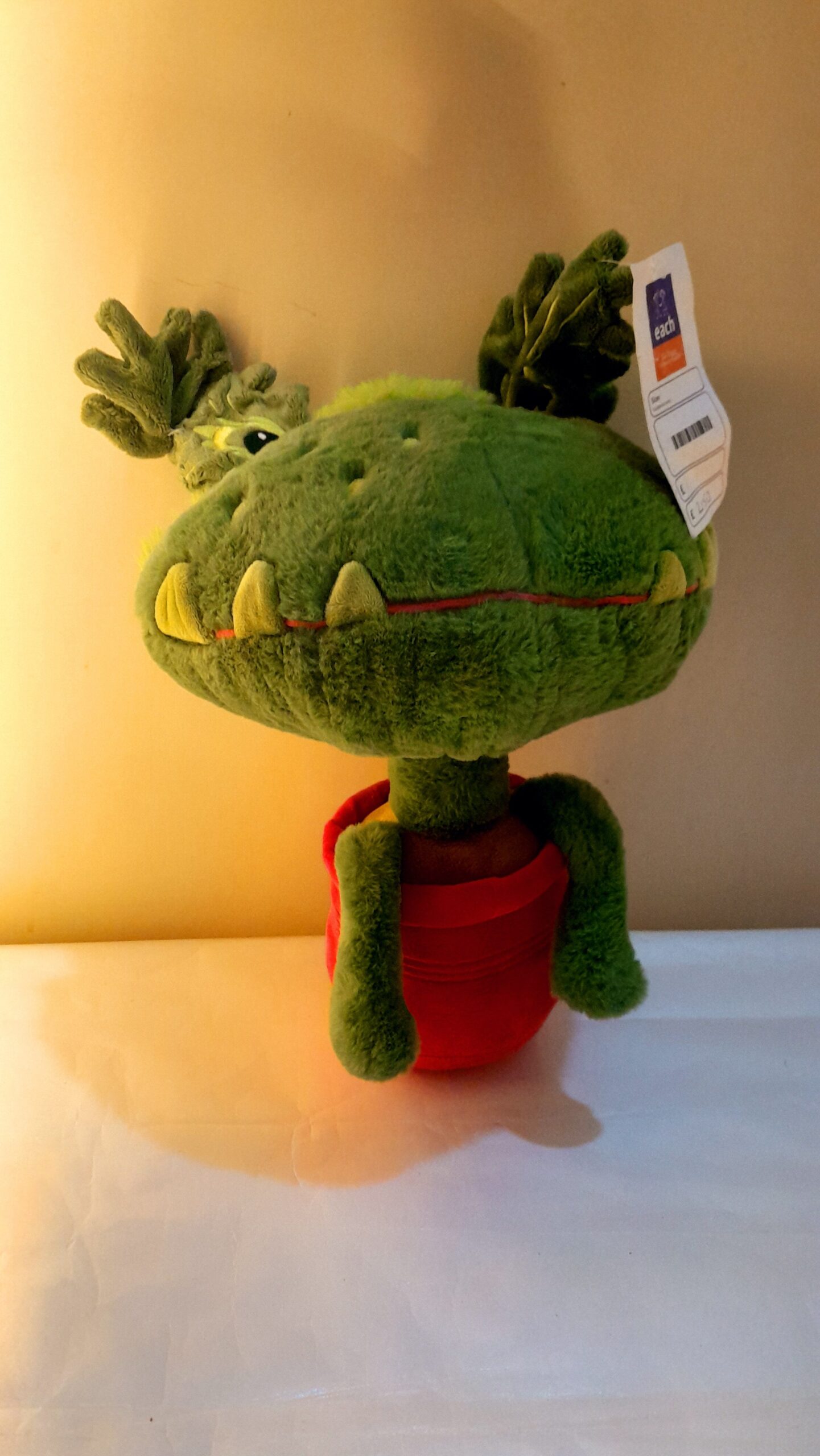 Piranha Plant Soft Plush Toy – Green Venus Flytrap Stuffed Animal in Pot - Image 5